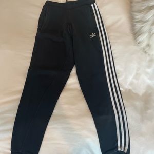 Adidas sweatpants